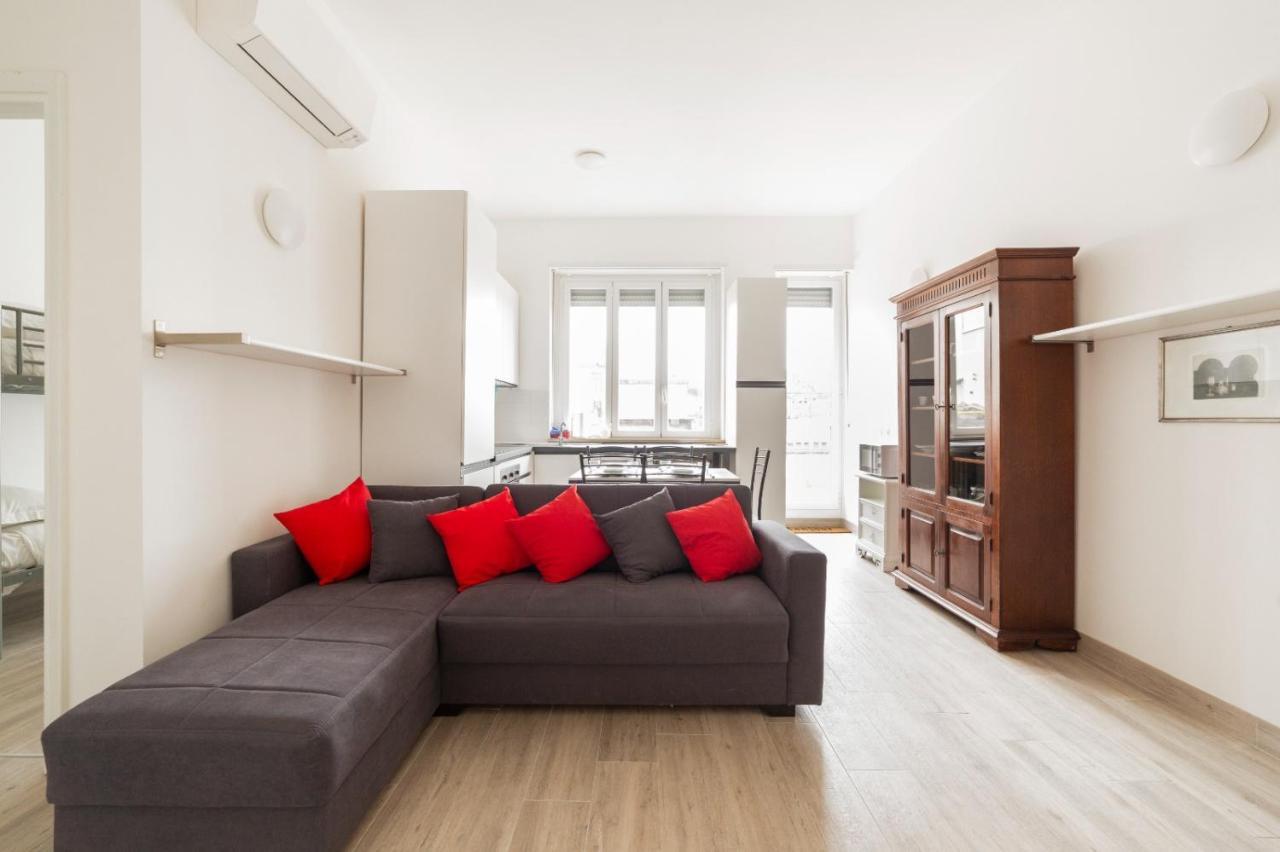 מילאנו Sant'Ambrogio Bright Apartment With Terrace מראה חיצוני תמונה