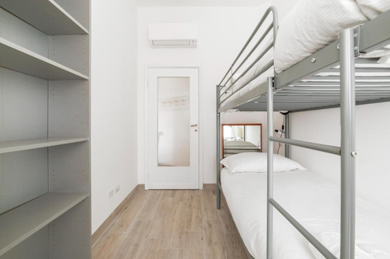 מילאנו Sant'Ambrogio Bright Apartment With Terrace מראה חיצוני תמונה